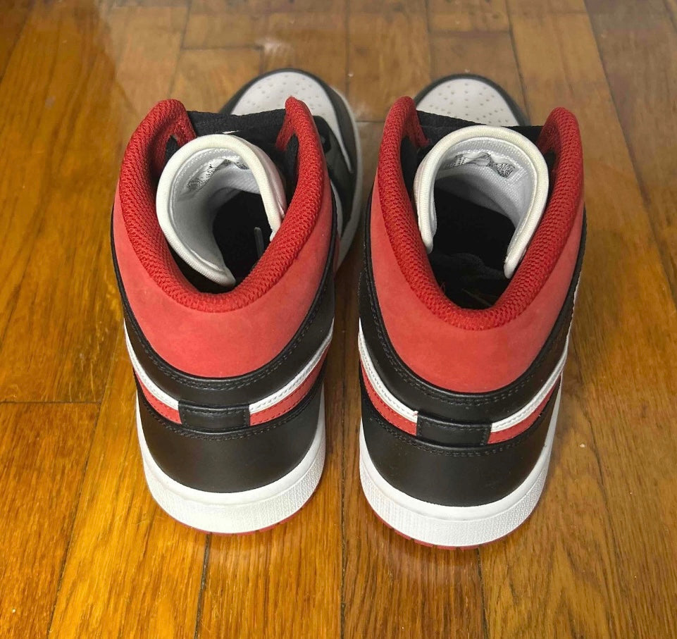 Air Jordan 1 Mid Gym Red Size 9.5 Men Shoes