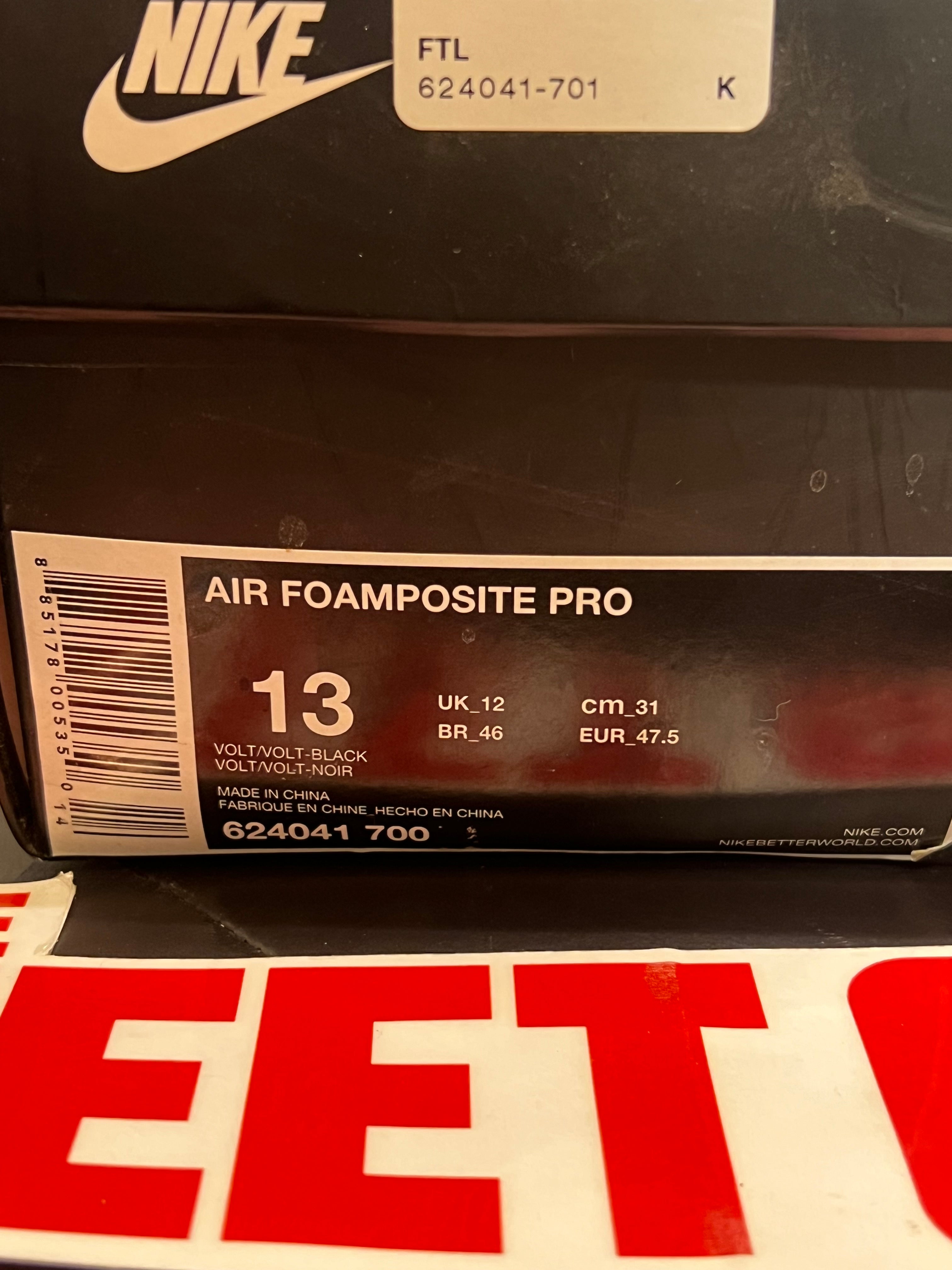 Men’s Nike Foamposite Volt Pre-Owned