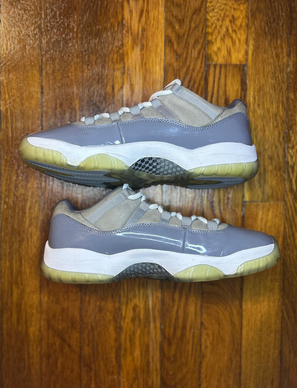Jordan 11 Low Cool Grey Size 9.5 Men Shoes