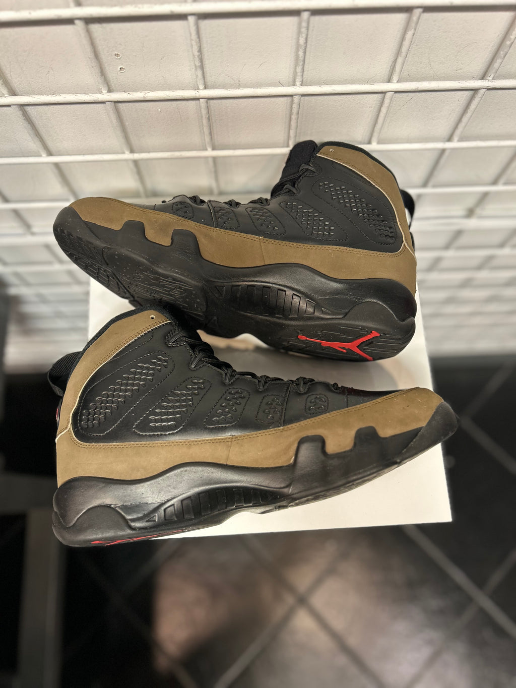 Air Jordan 9 Olive 2012 Release Size 12 Men’s Shoes