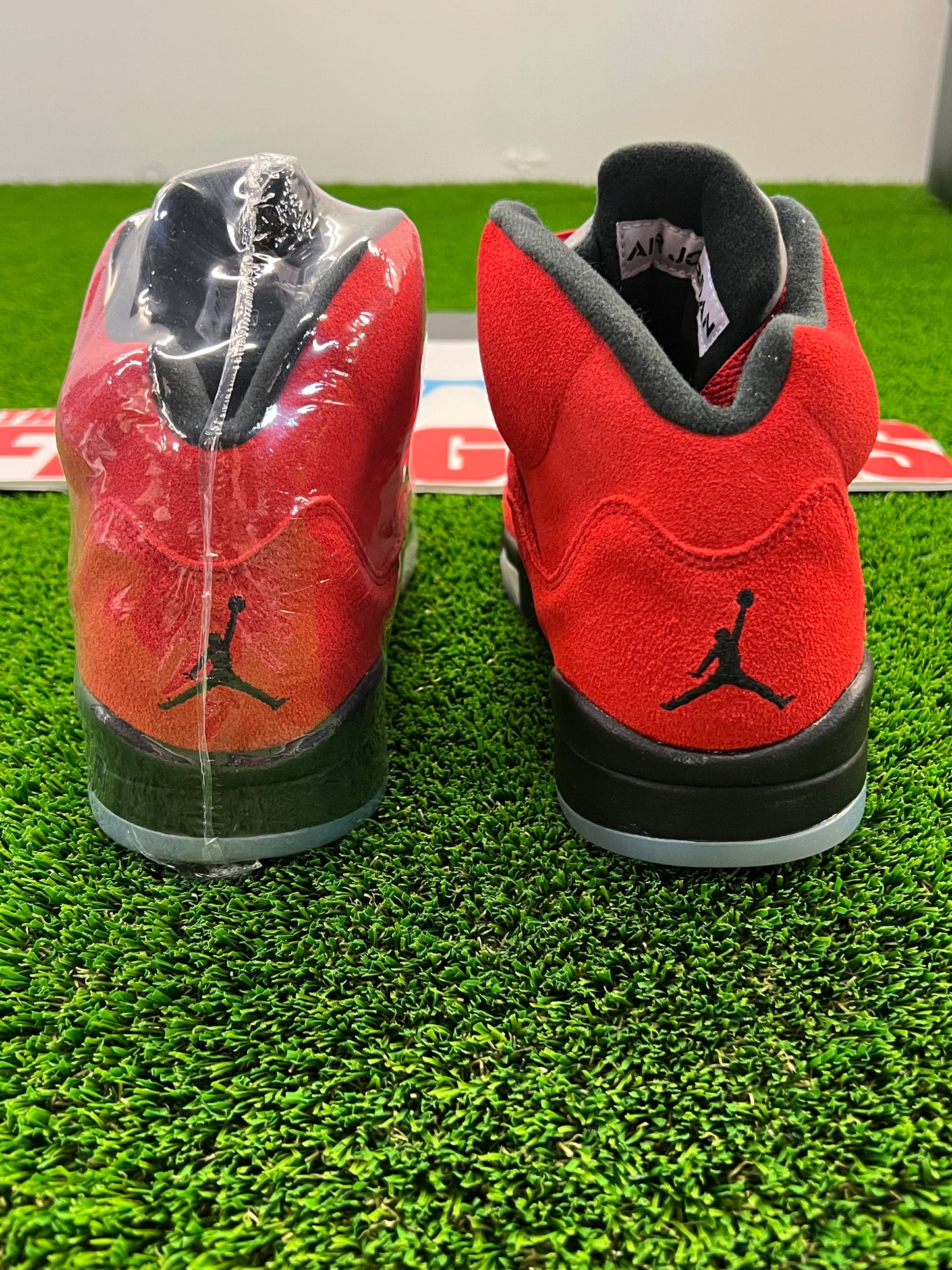 Men’s Air Jordan 5 Raging Bull Brand New Shoes