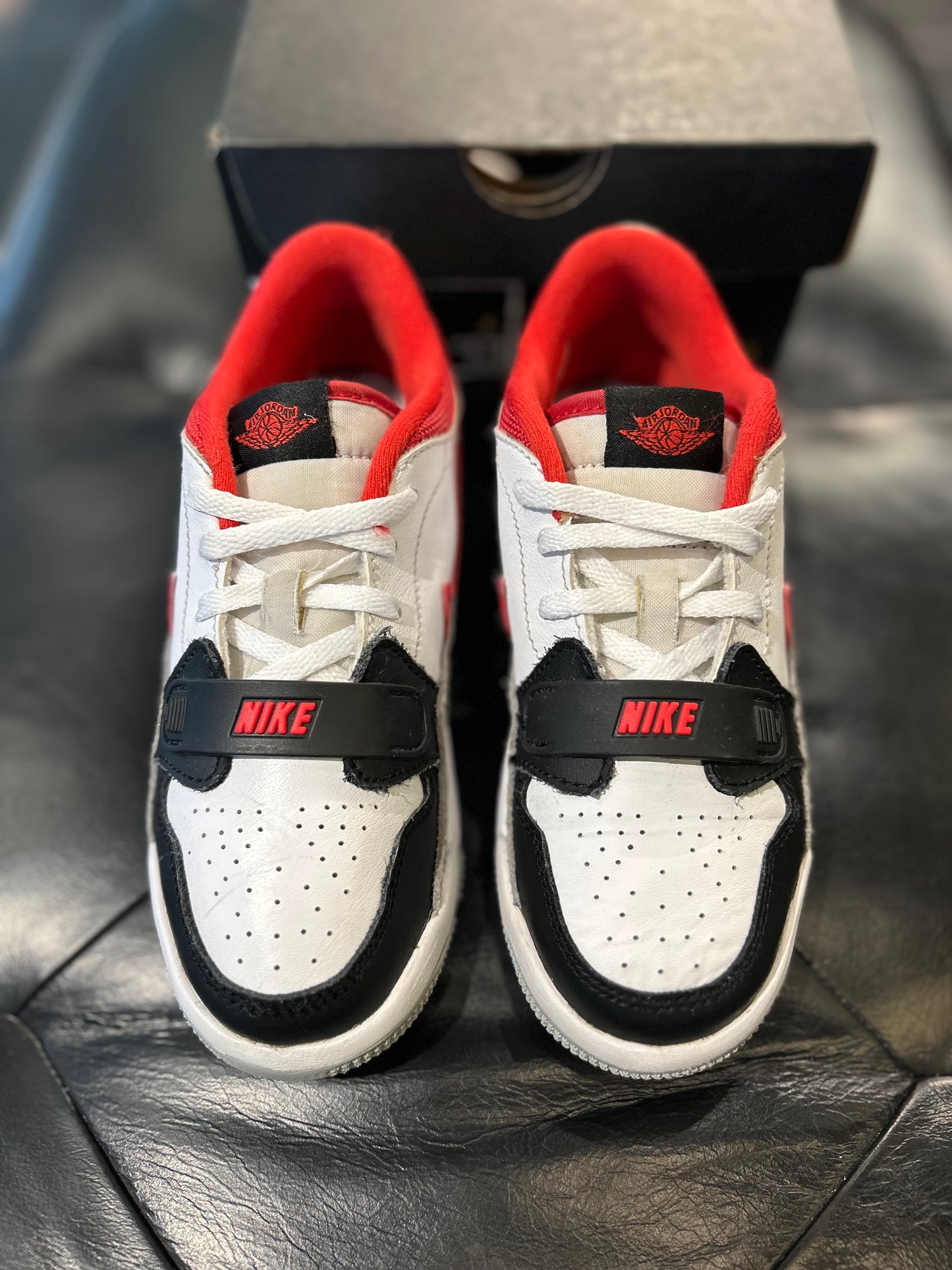 Jordan Legacy 312 Low size 13c kids shoes
