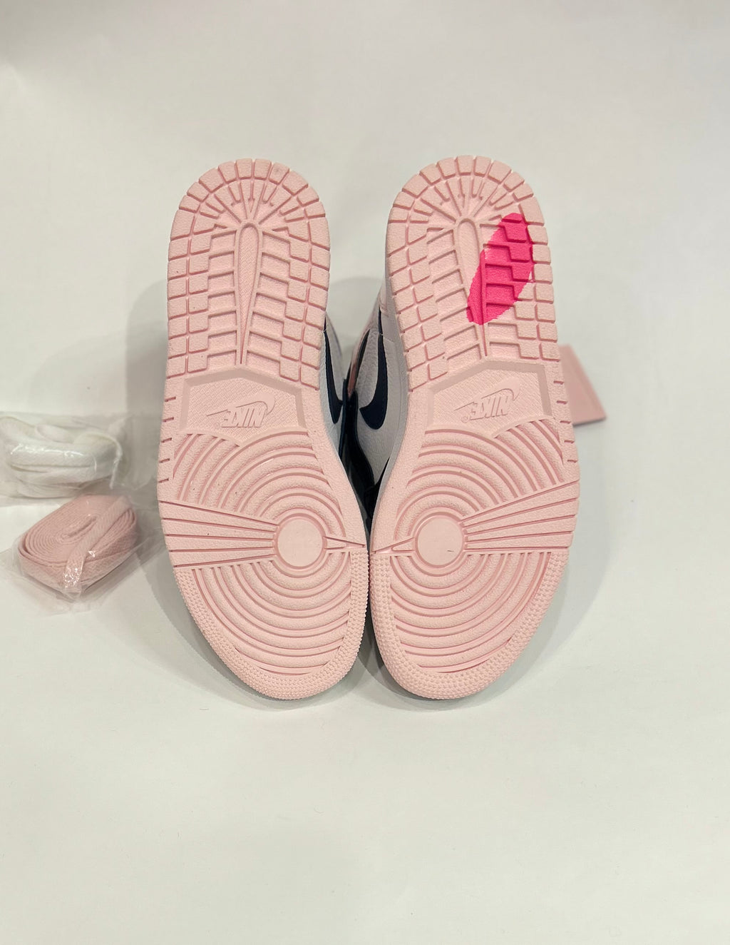 Air Jordan 1 Atomsphere Size 4y Kids Shoes No Box
