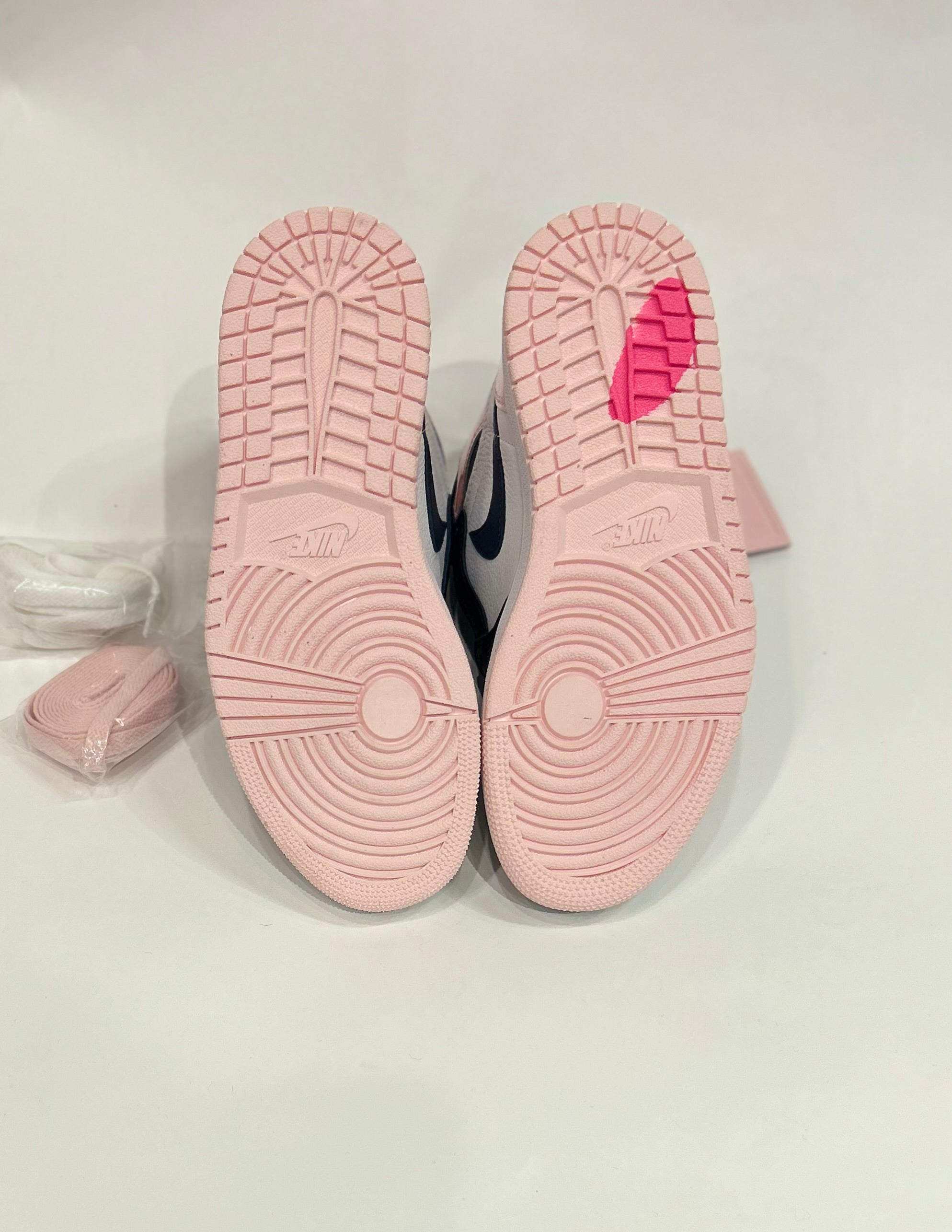 Air Jordan 1 Atomsphere Size 4y Kids Shoes No Box