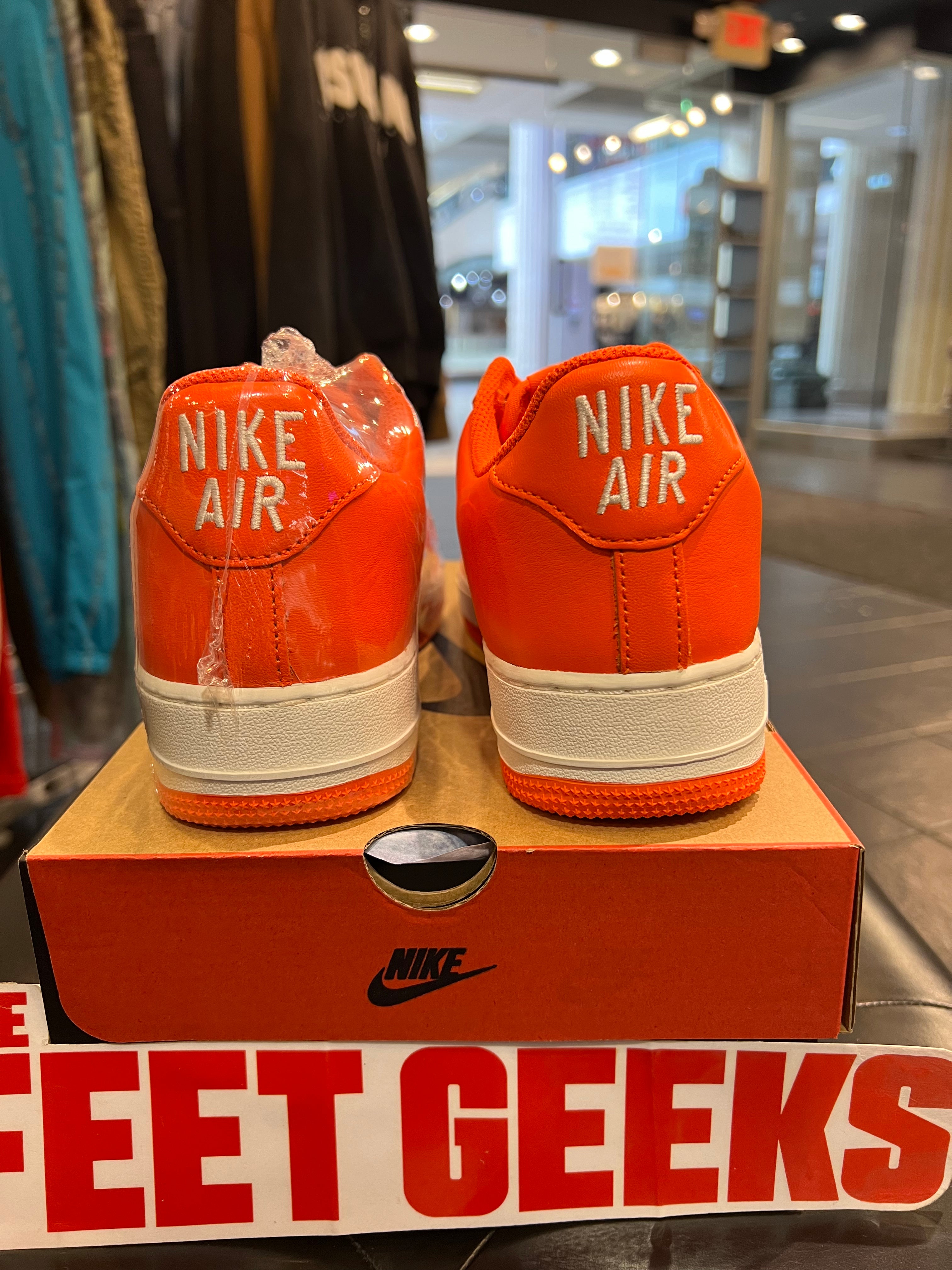 Men’s Nike Air Force 1 Low Orange