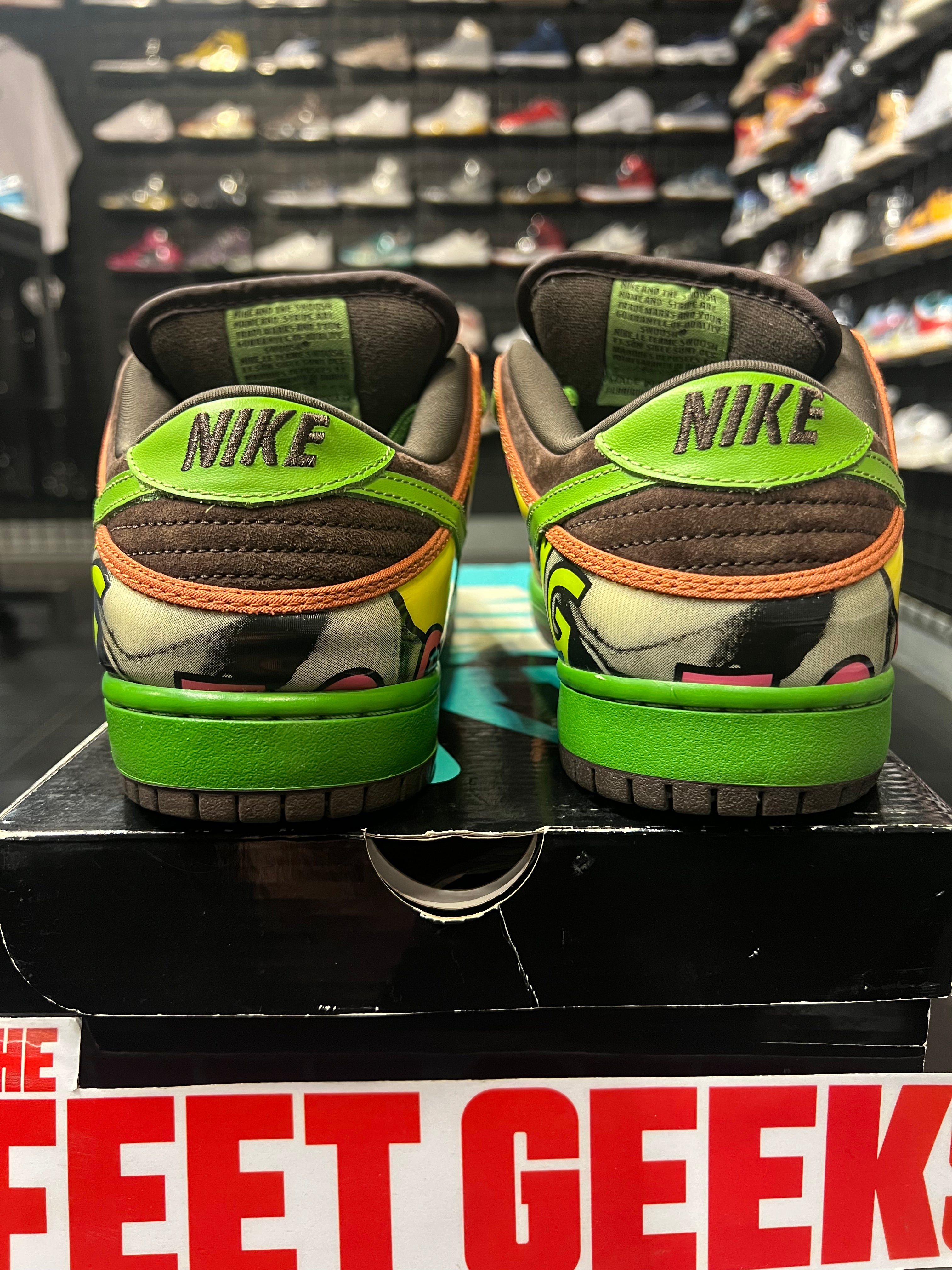 Men’s Nike SB Dunk Low De La Soul Pre-Owned