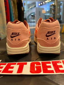Men’s Nike Air Max 1 Coral Corduroy  Brand New No Box