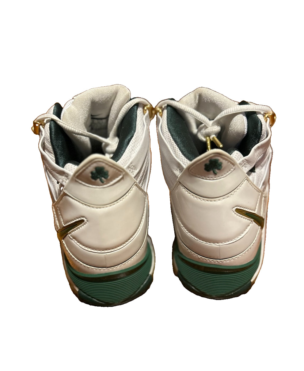 Nike LeBron 3 SVSM Home St Vincent St Mary AO2434-102 Size 9 White Green Gold