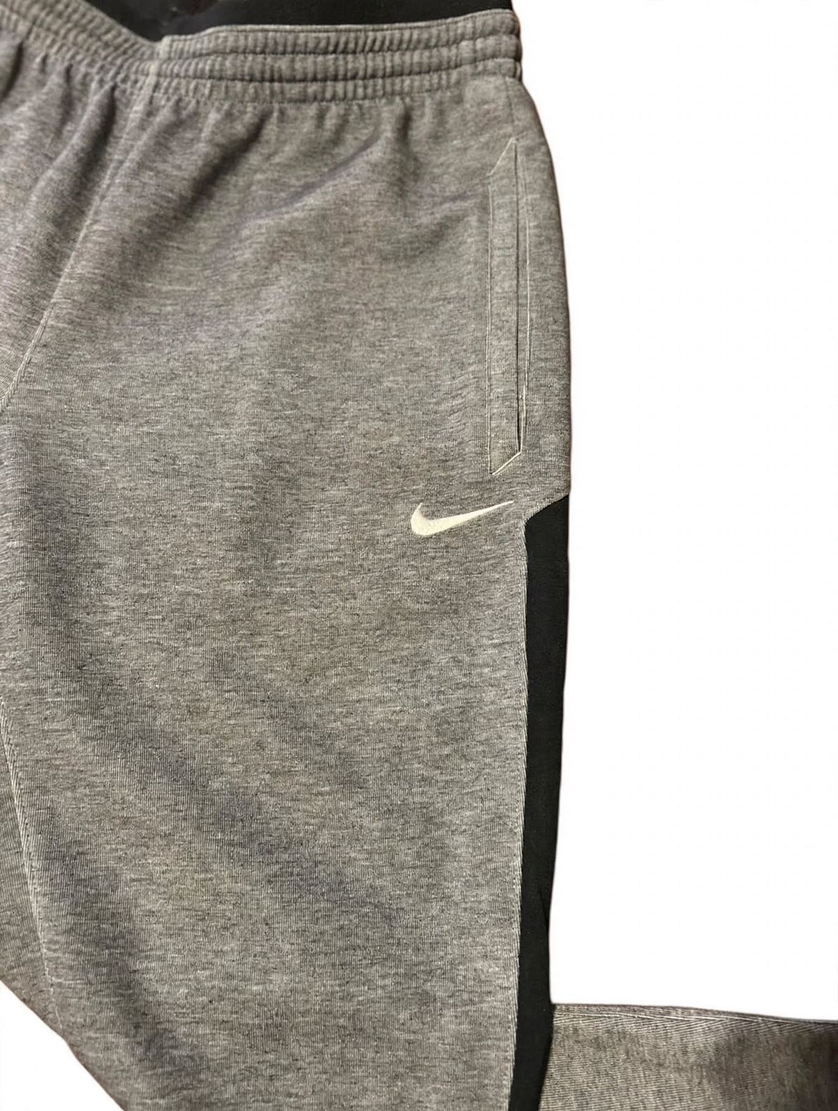 Nike Therma-FIT Joggers Mens XL Gray Black Tapered Fleece Sweatpants 930565-032