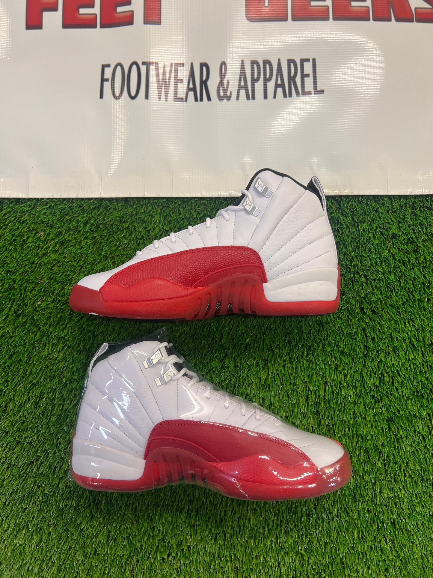 Gradeschool Air Jordan 12 Cherry Size 6y Shoes Brand New