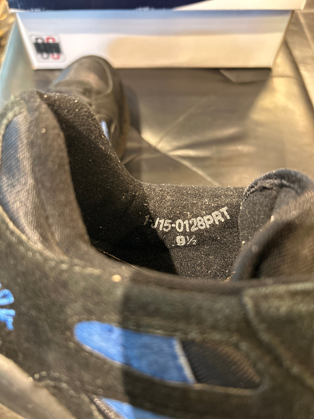 1993 Fila Overpass Size 9.5 Men's Shoes