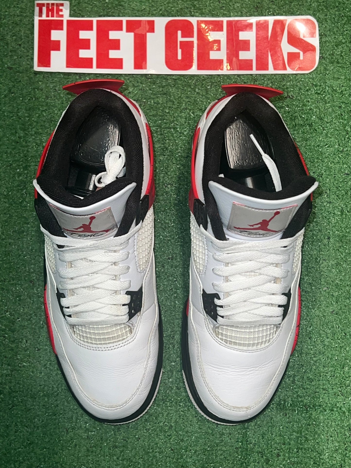 Men’s Air Jordan 4 Red Cement Size 9.5 Shoes Pre-Owned No Box