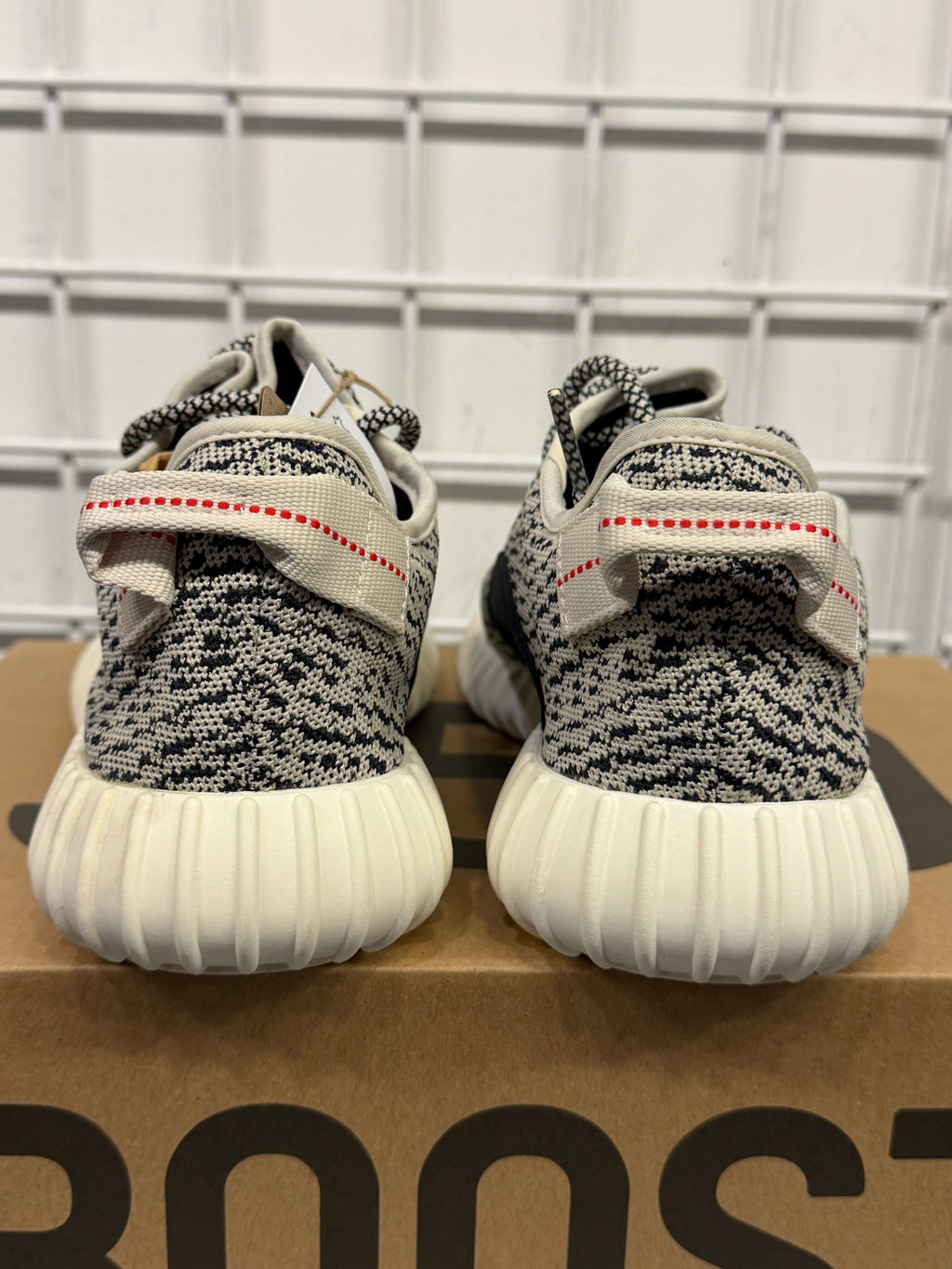 Adidas Yeezy 350 Turtle Dove Size 9.5 Men’s Shoes