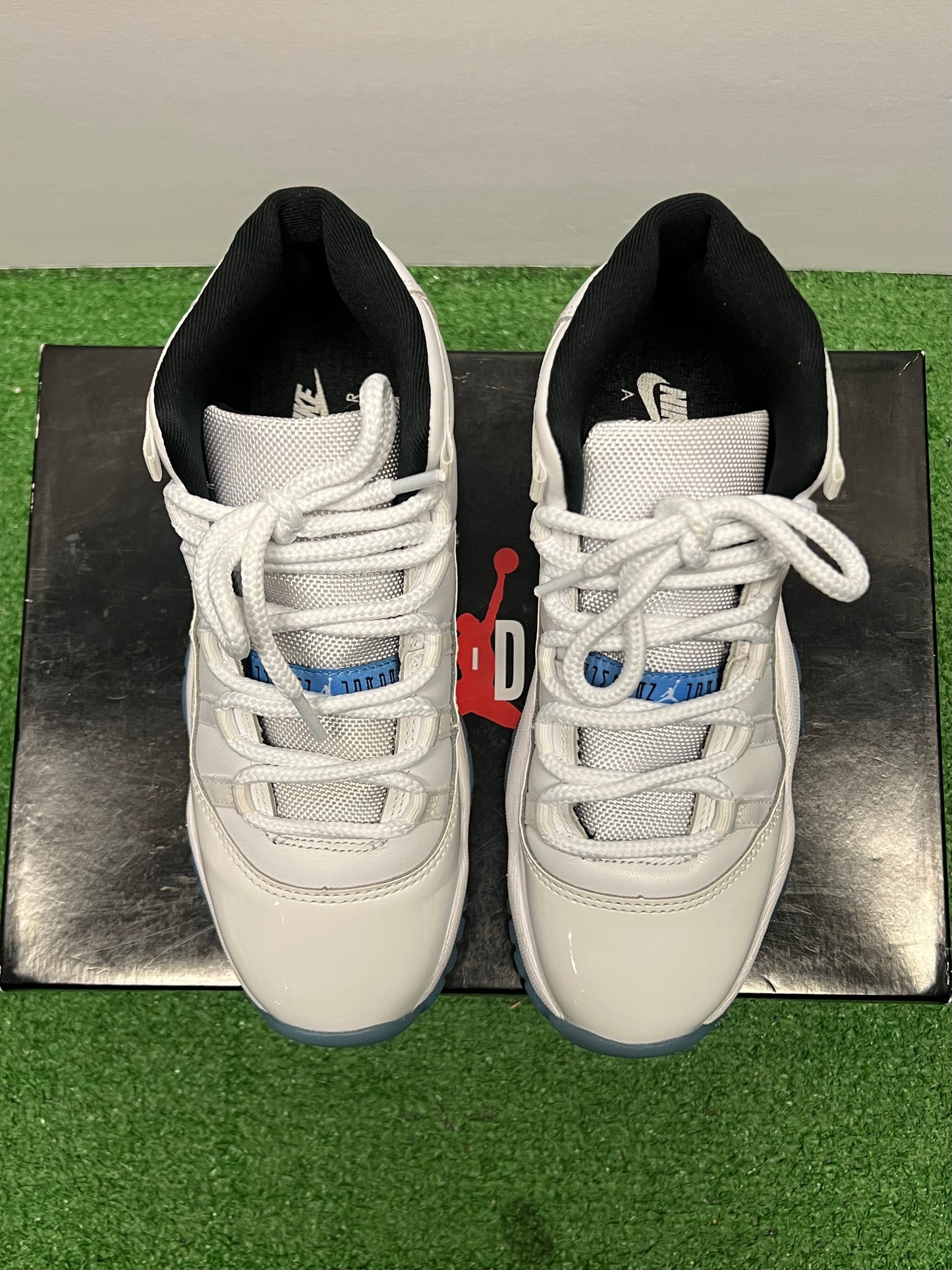 Gradeschool Air Jordan 11 Legend Blue Size 5.5y