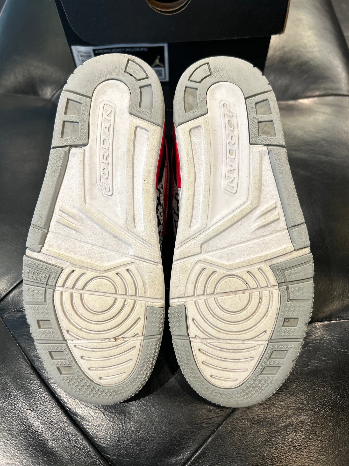 Jordan Legacy 312 Low size 13c kids shoes