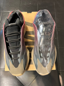 Yeezy 700 Faded Carbon Brand New