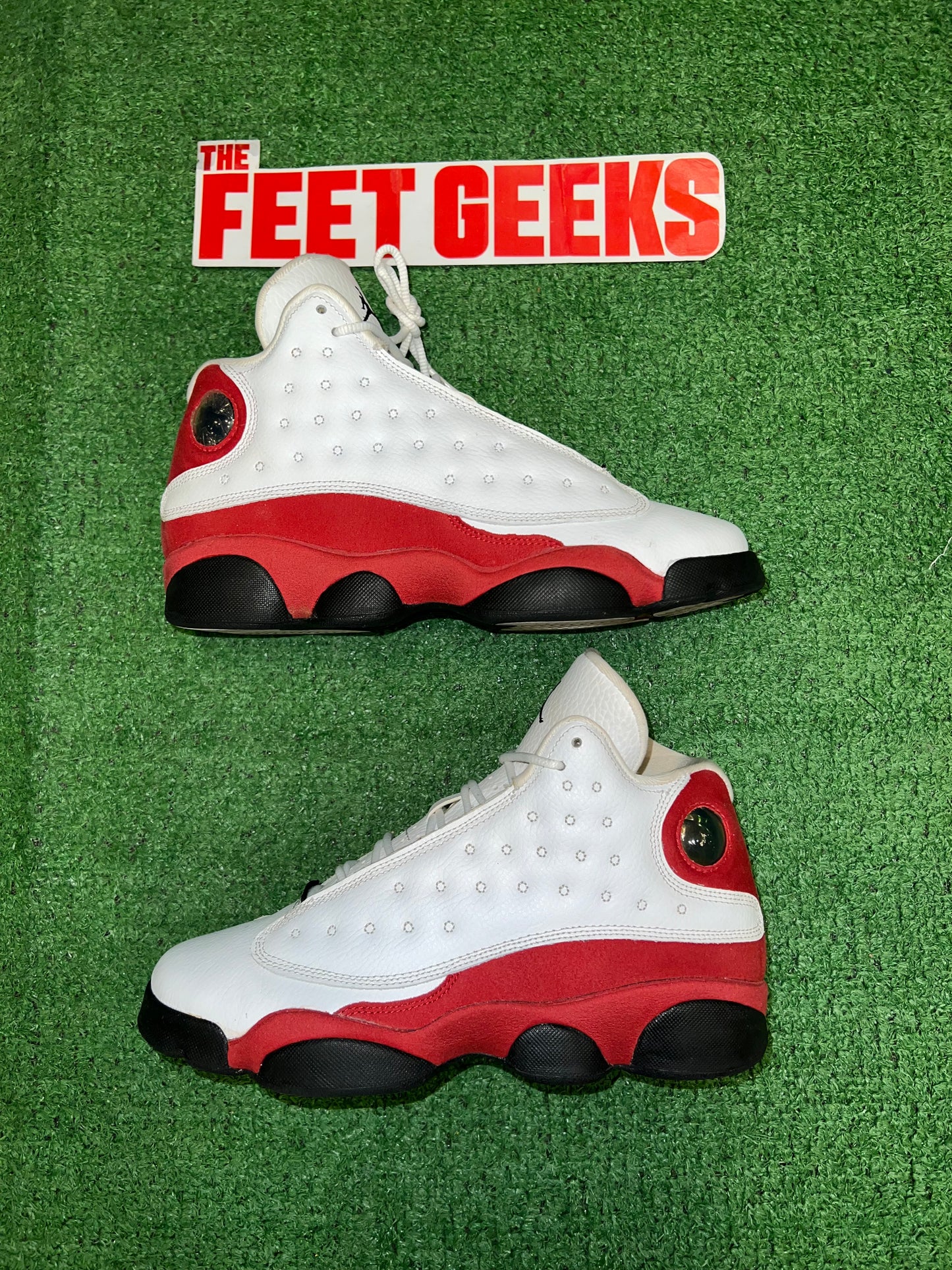 Gradeschool Air Jordan 13 Chicago Size 7y Shoes