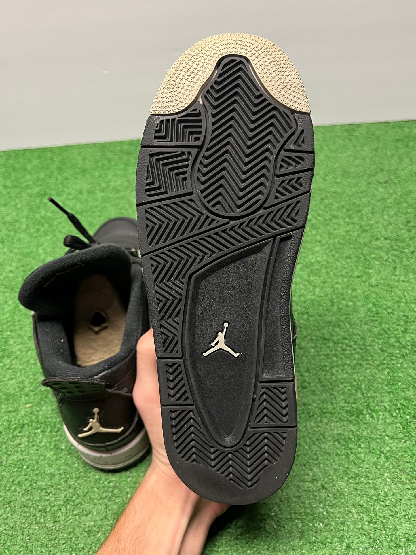Gradeschool Air Jordan 4 Oreo Size 5.5y