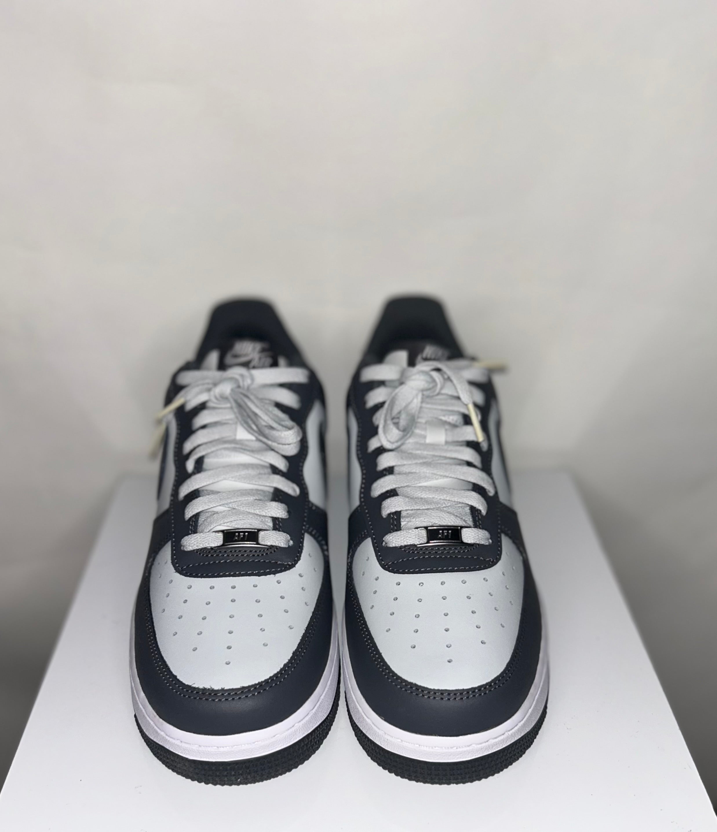 Nike Air Force 1 Low Dark Grey Size 12 Men’s Shoes Brand new