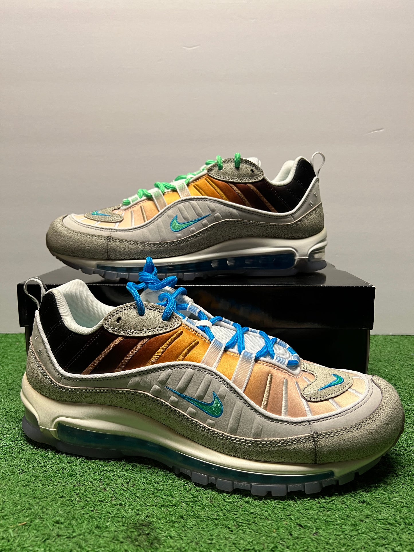 Men’s Air Max 98 NYC Size 11