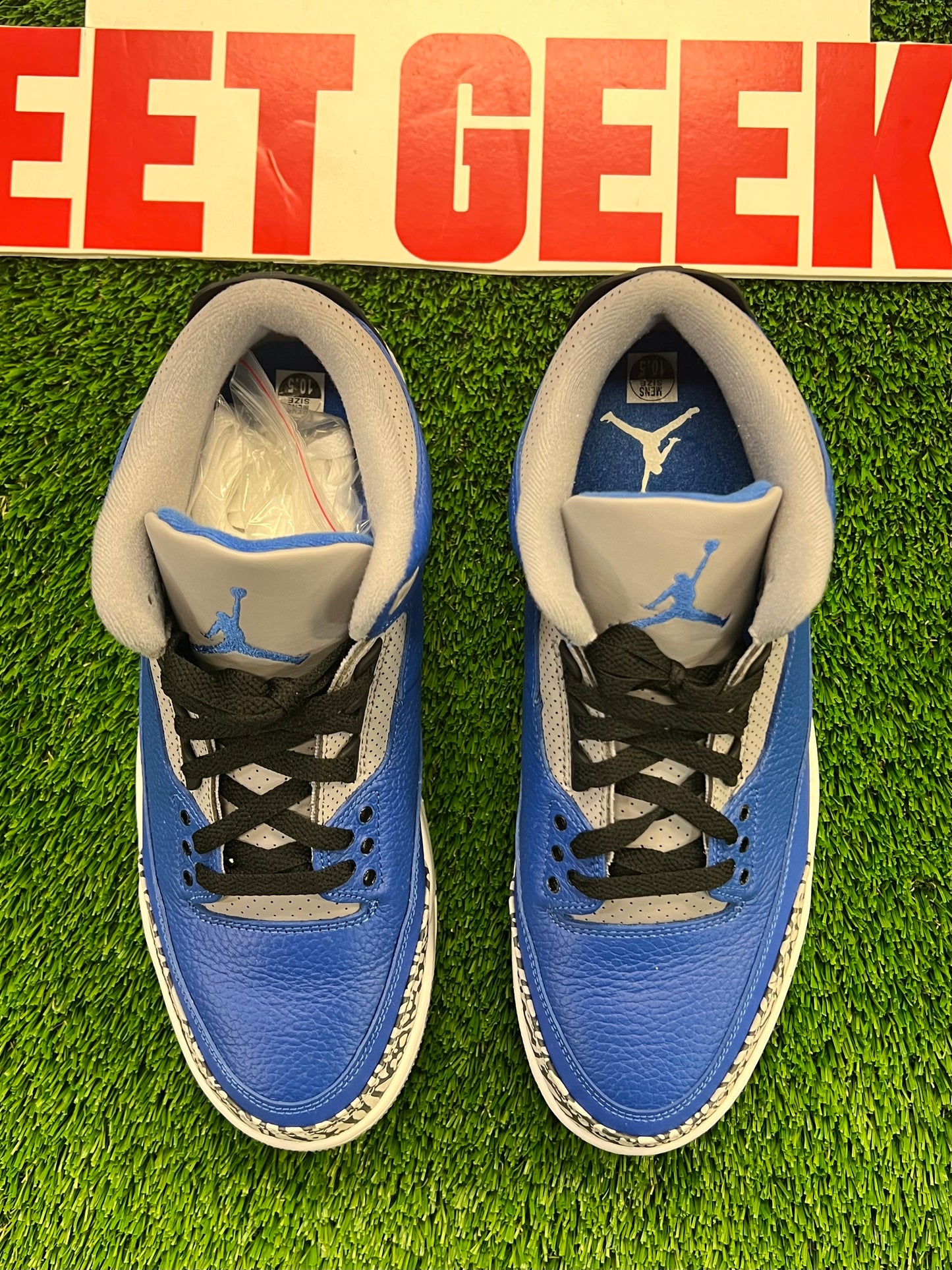 Men’s Air Jordan 3 Royal Pre-Owned Shoes