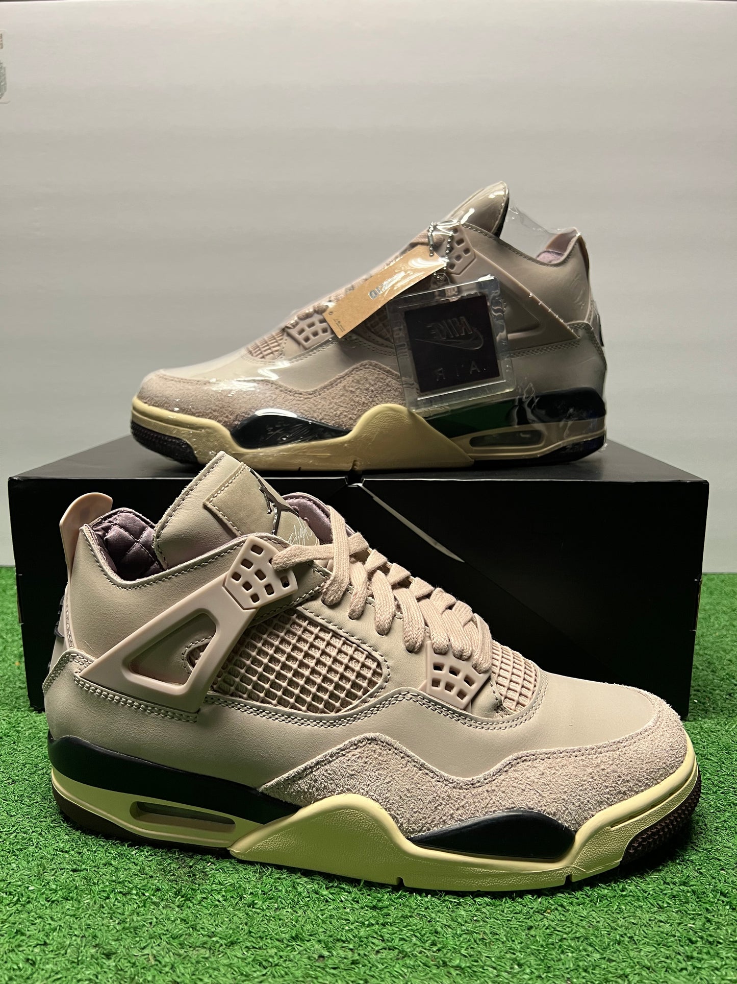 Air Jordan 4 A Ma Maniere Size 9.5