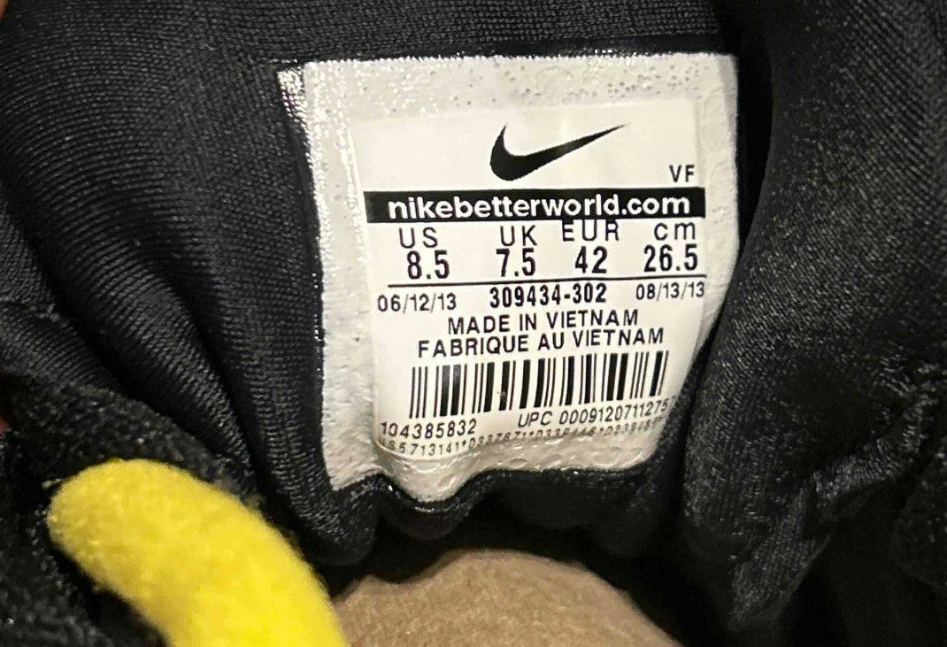 Nike Air Diamond Turf Oregon Ducks 8.5 - 309434-302 - Green Yellow Black - NWOB