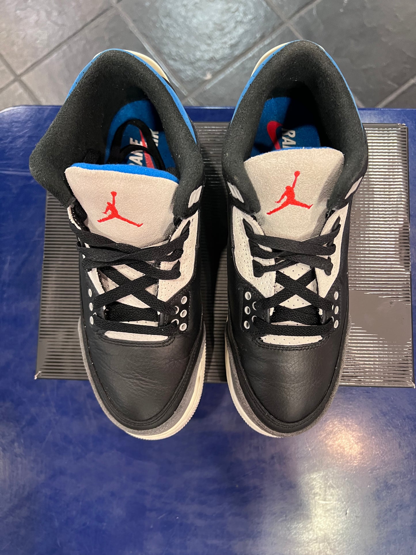 Gradeschool Air Jordan 3 Rare Air Size 7y