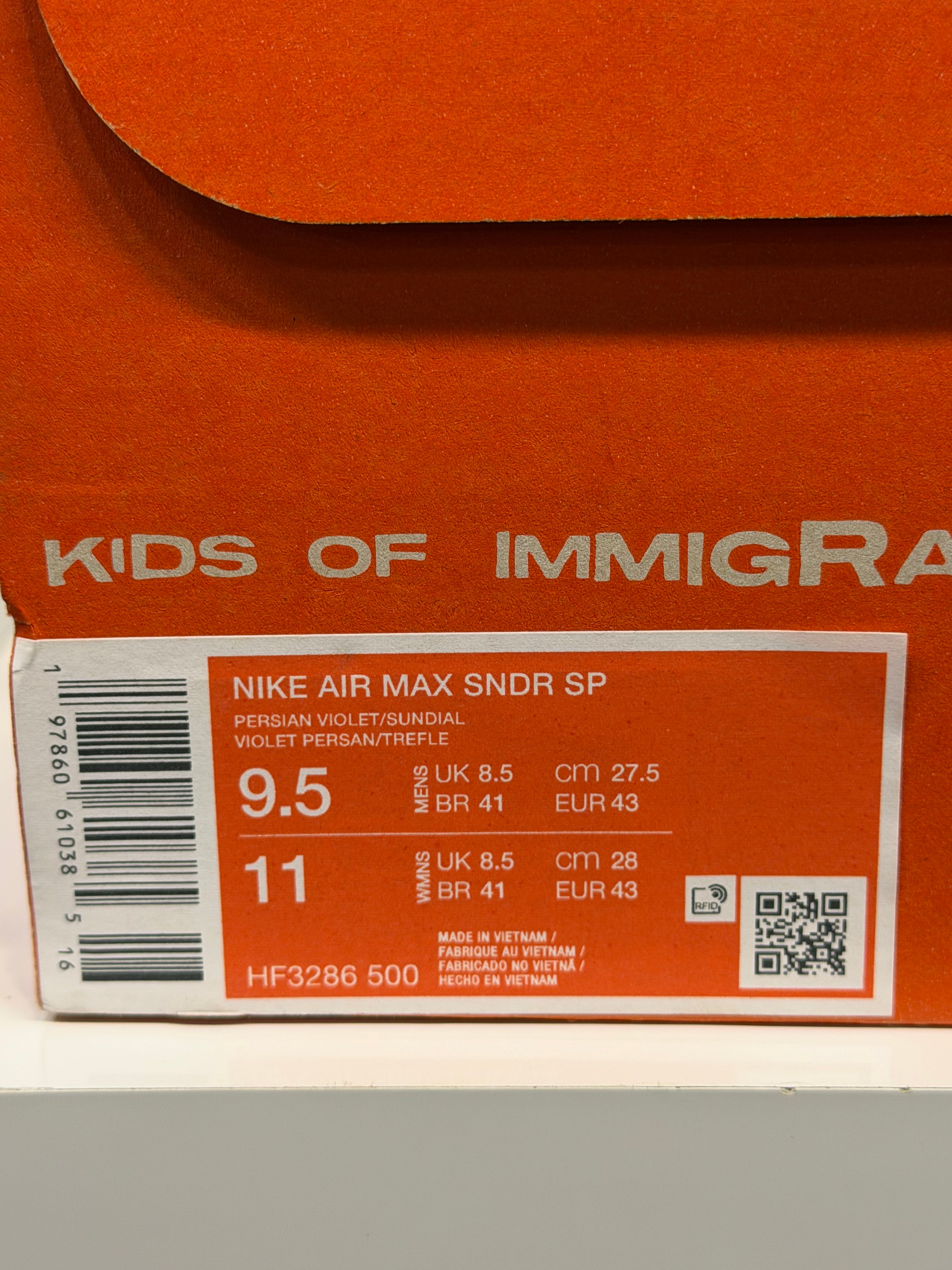 Nike Air Sunder Kids of Immigrants Size 9.5 Men’s Shoes