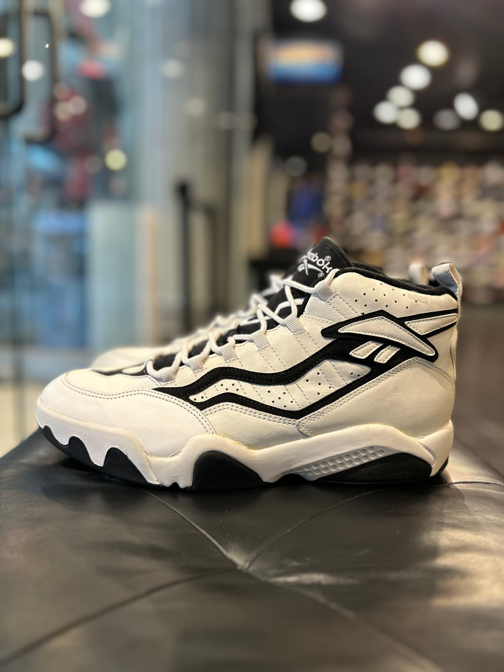 Vintage Reebok Uprising Mid Men's Basketball Shoes Size 13