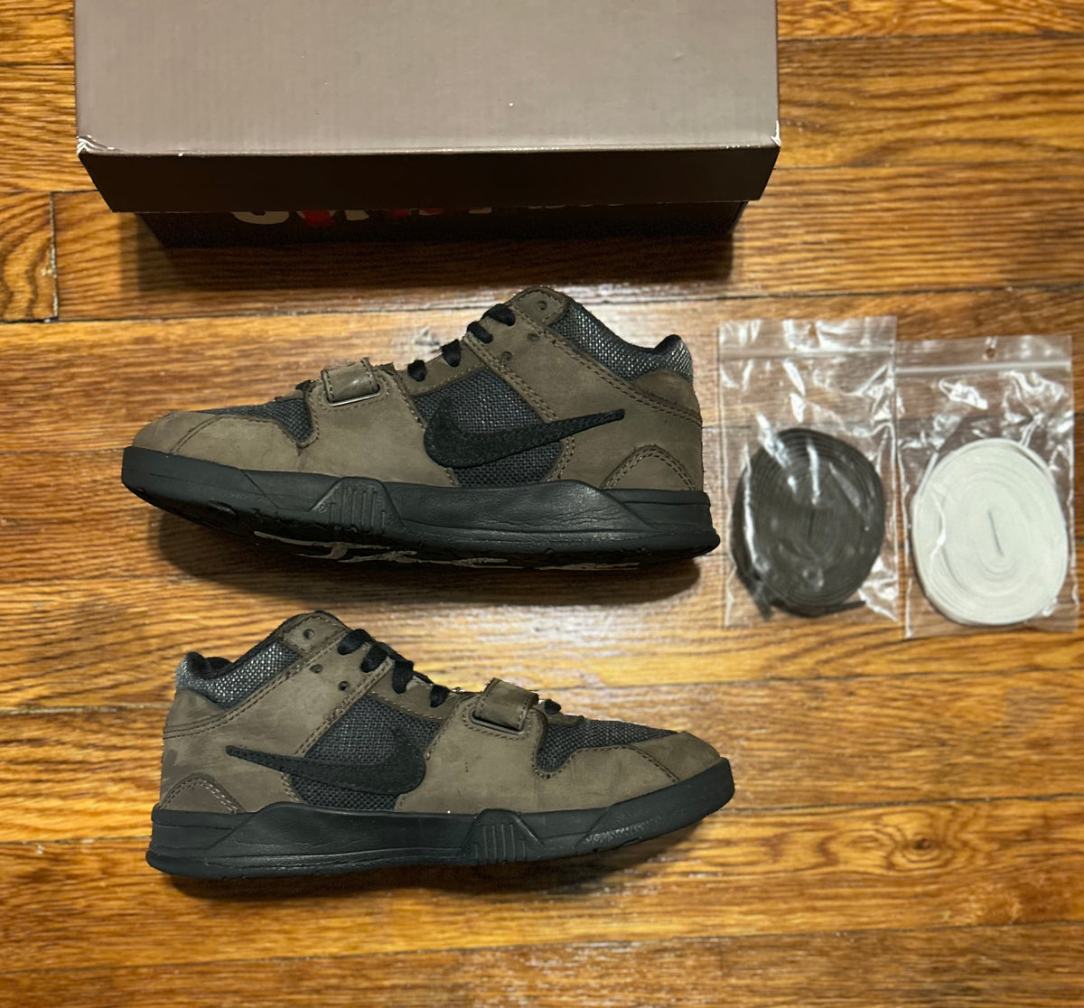 Nike Travis Scott x Jordan Jumpman Jack TR PS Dark Mocha Black Sail Size 3Y FJ2851