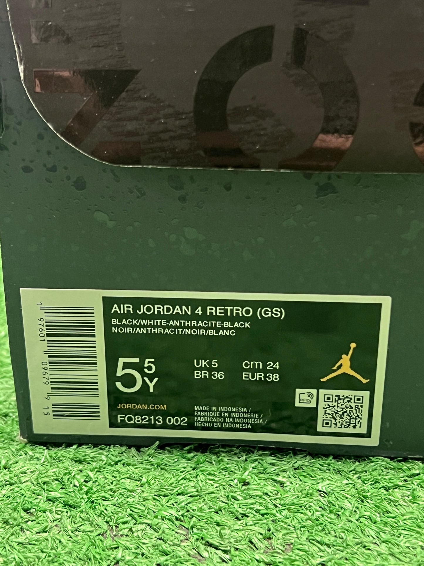 Gradeschool Air Jordan 4 Fear Size 5.5y