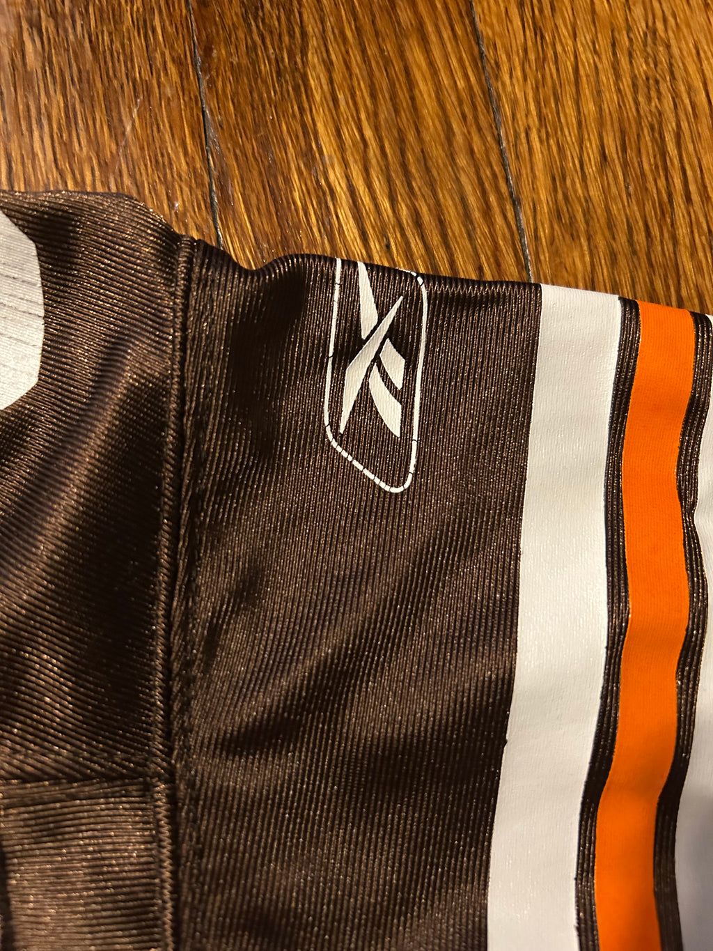 Cleveland Browns Reebok NFL equipment 92 Brown jersey size small youth