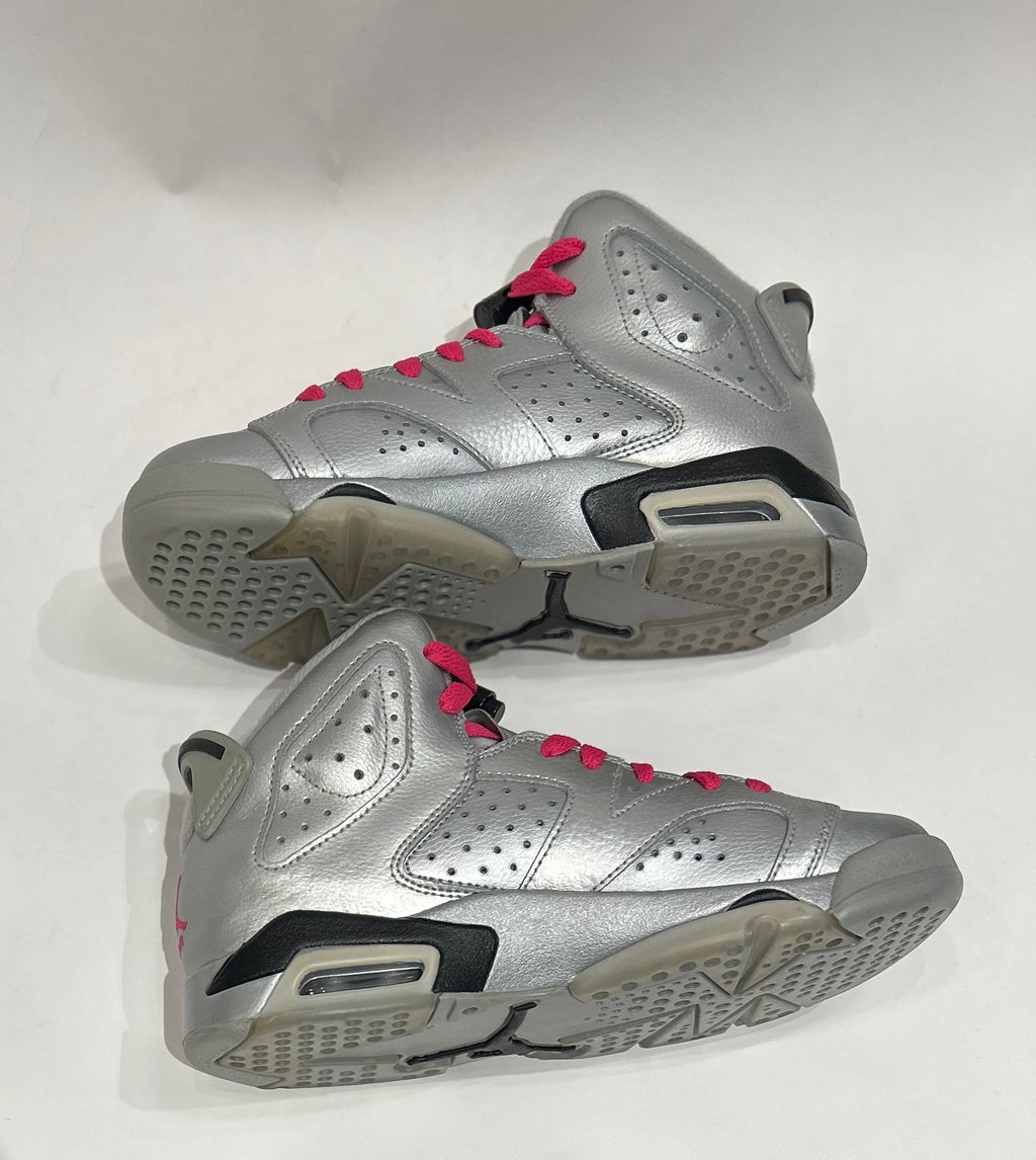Air Jordan 6 Valentines Day Size 5y Gradeschool Shoes