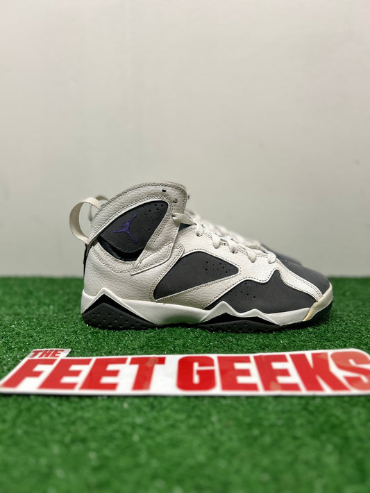 Air Jordan 7 Retro Flint size 6y Gradeschool Shoes