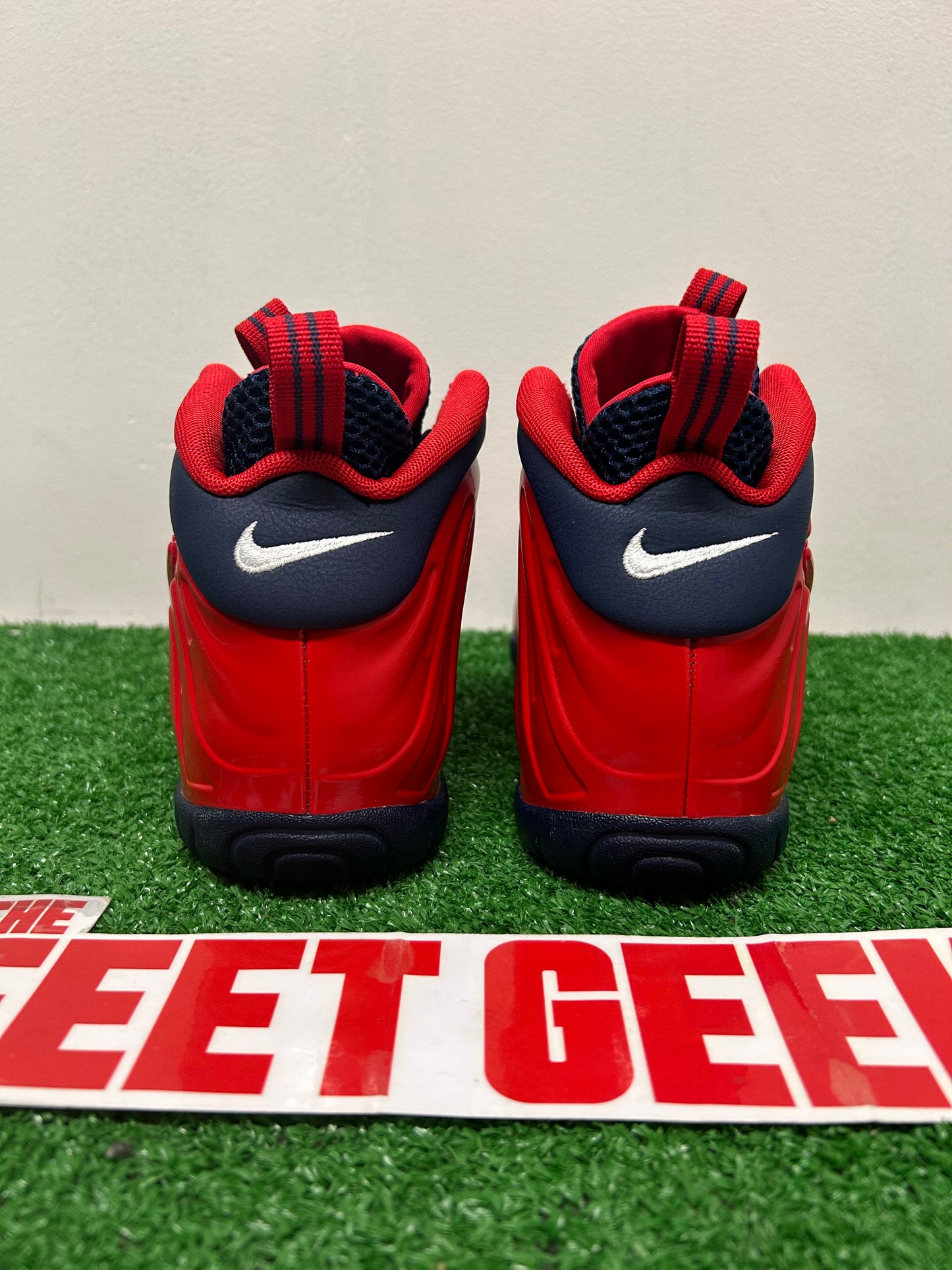 Nike Little Posite USA Size 6y Grade School Shoes