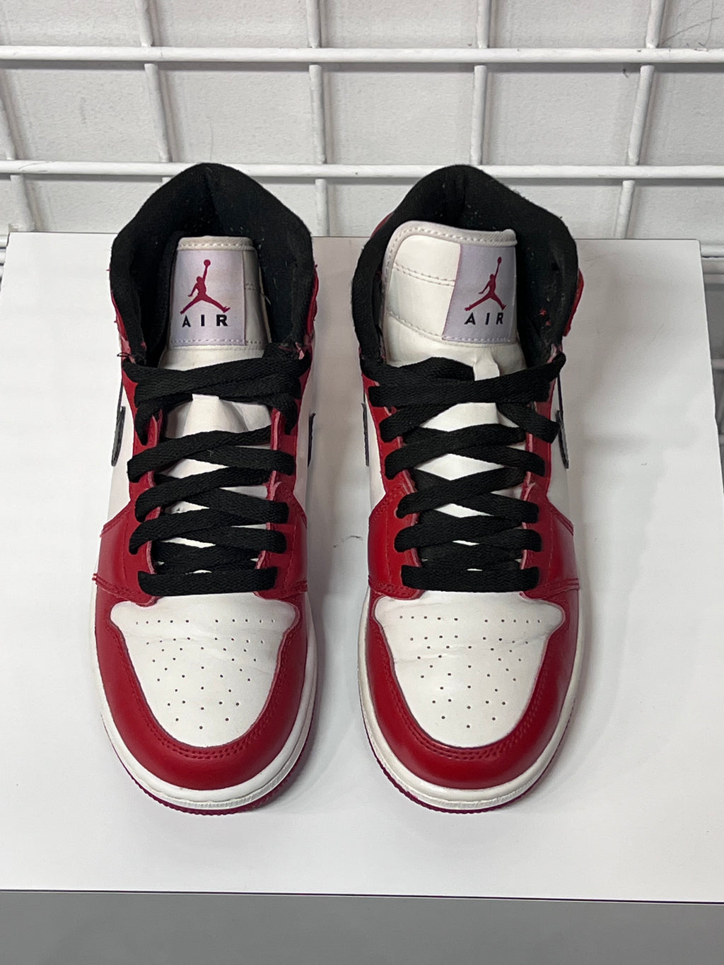 Air Jordan 1 Chicago 2013 Size 4.5y