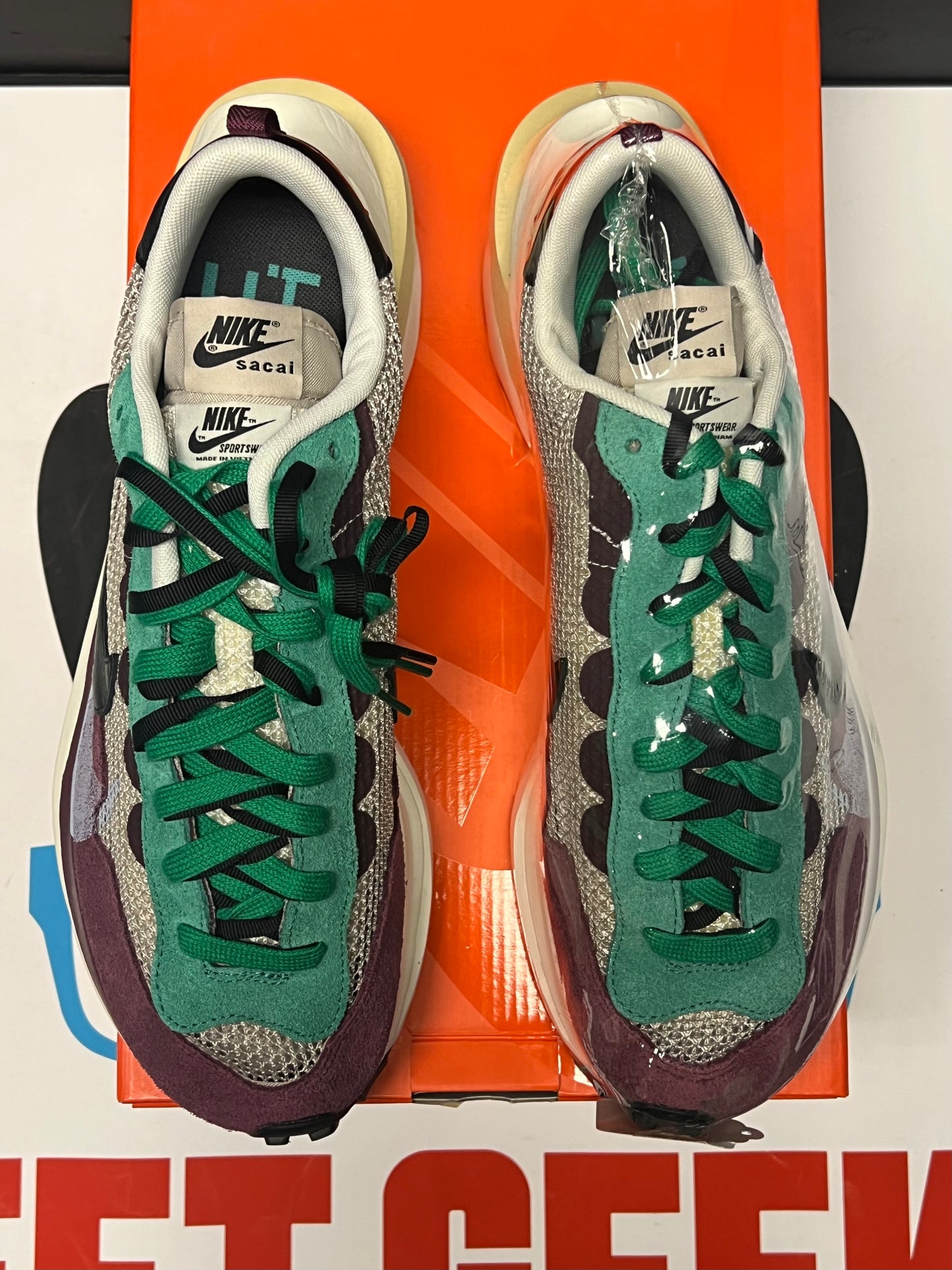 Men’s Nike Sacai Vapor Waffle Brand New