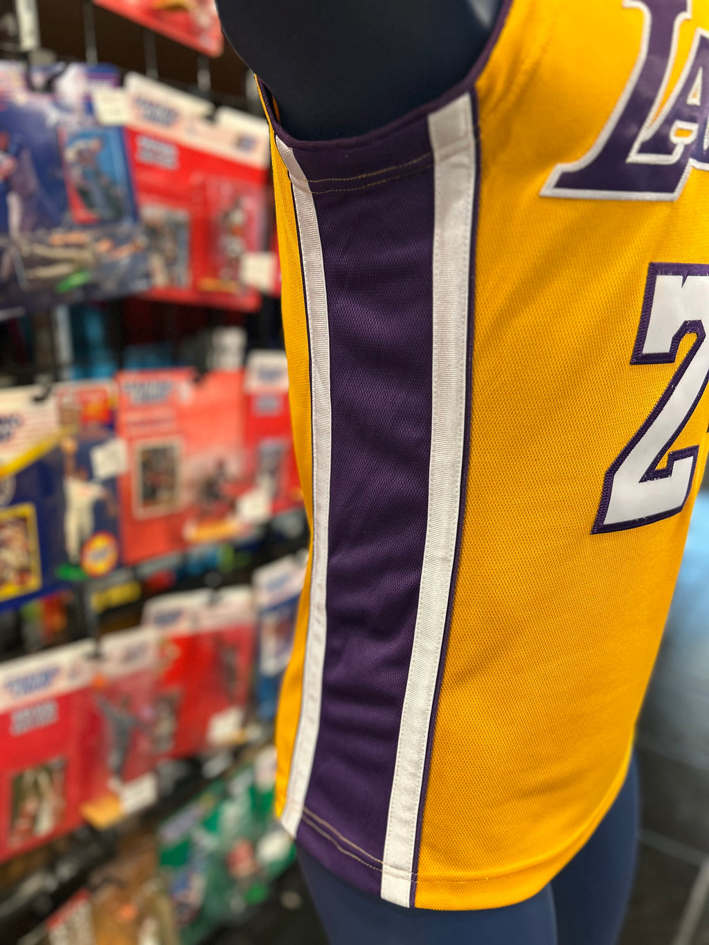 Mitchell and Ness Los Angeles Lakers #24 Kobe Bryant Jersey Size S Men’s