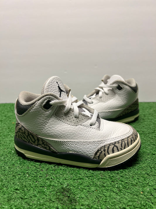 Kids Air Jordan 3 Grey Cement Size 9c
