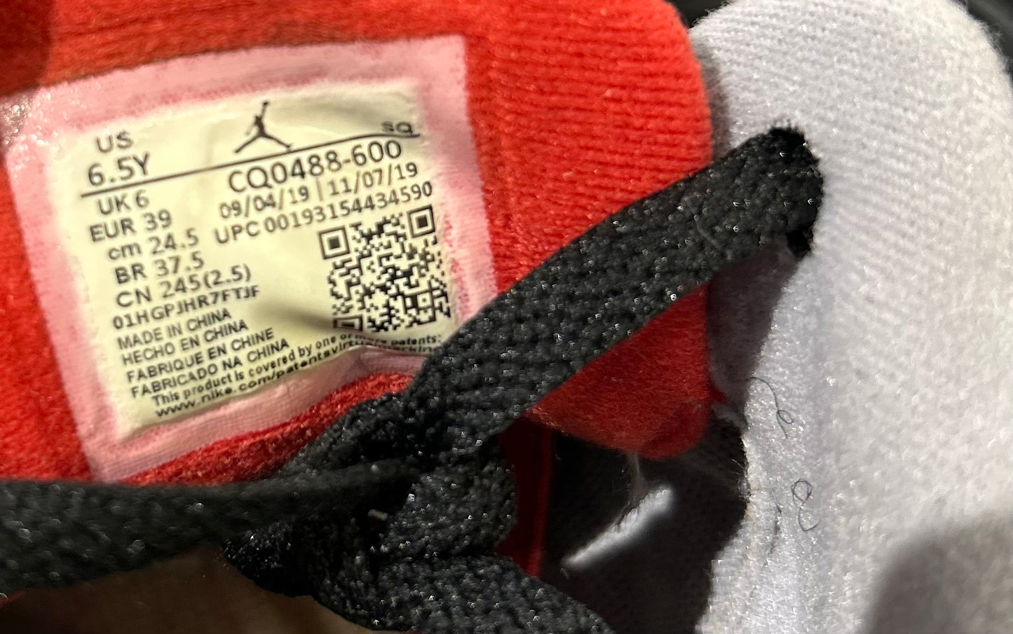 Air Jordan 3 Retro Unite size 6.5y