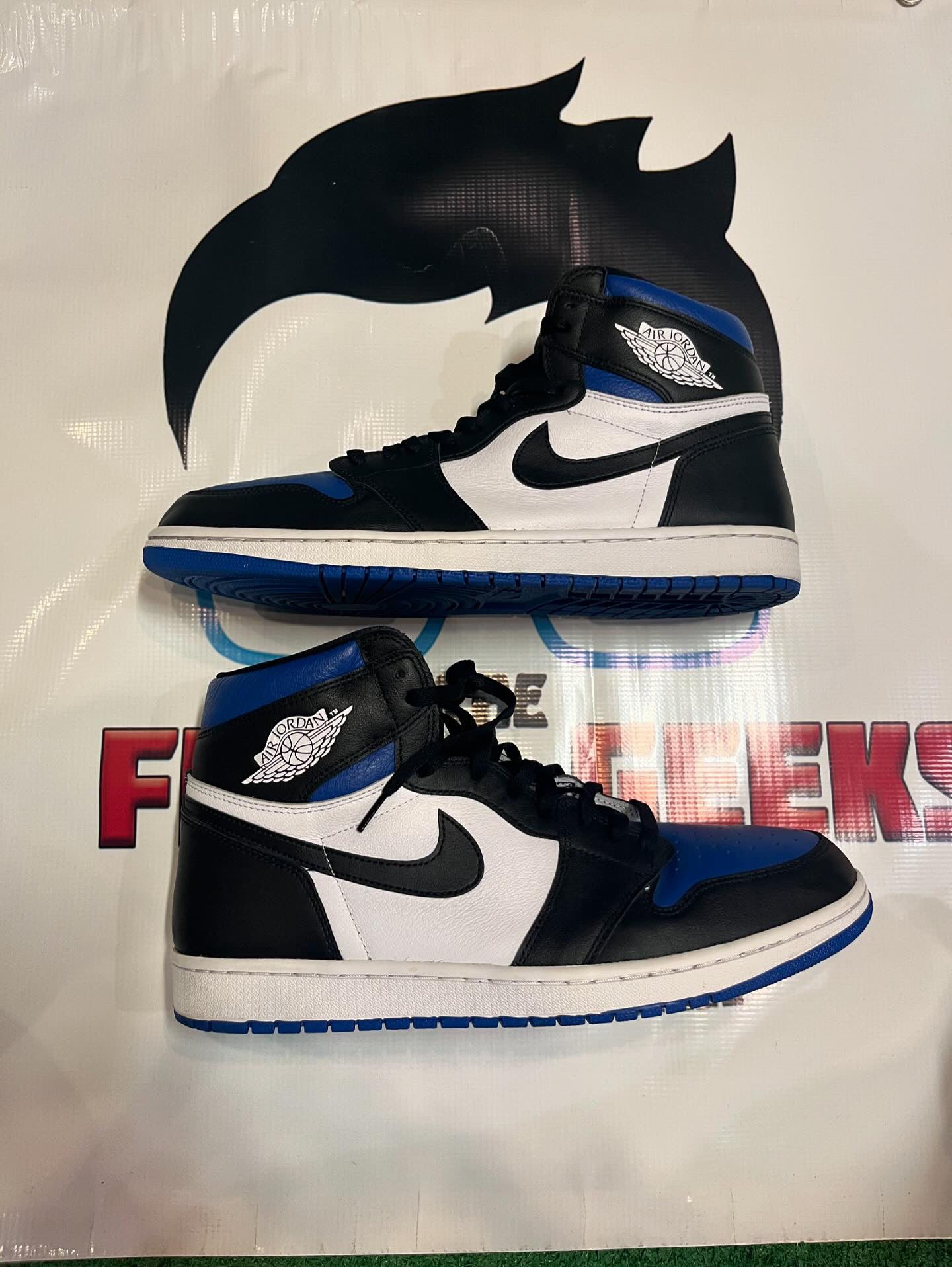 Men’s Air Jordan 1 Royal Toe Size 15 Shoes Pre-Owned No Box