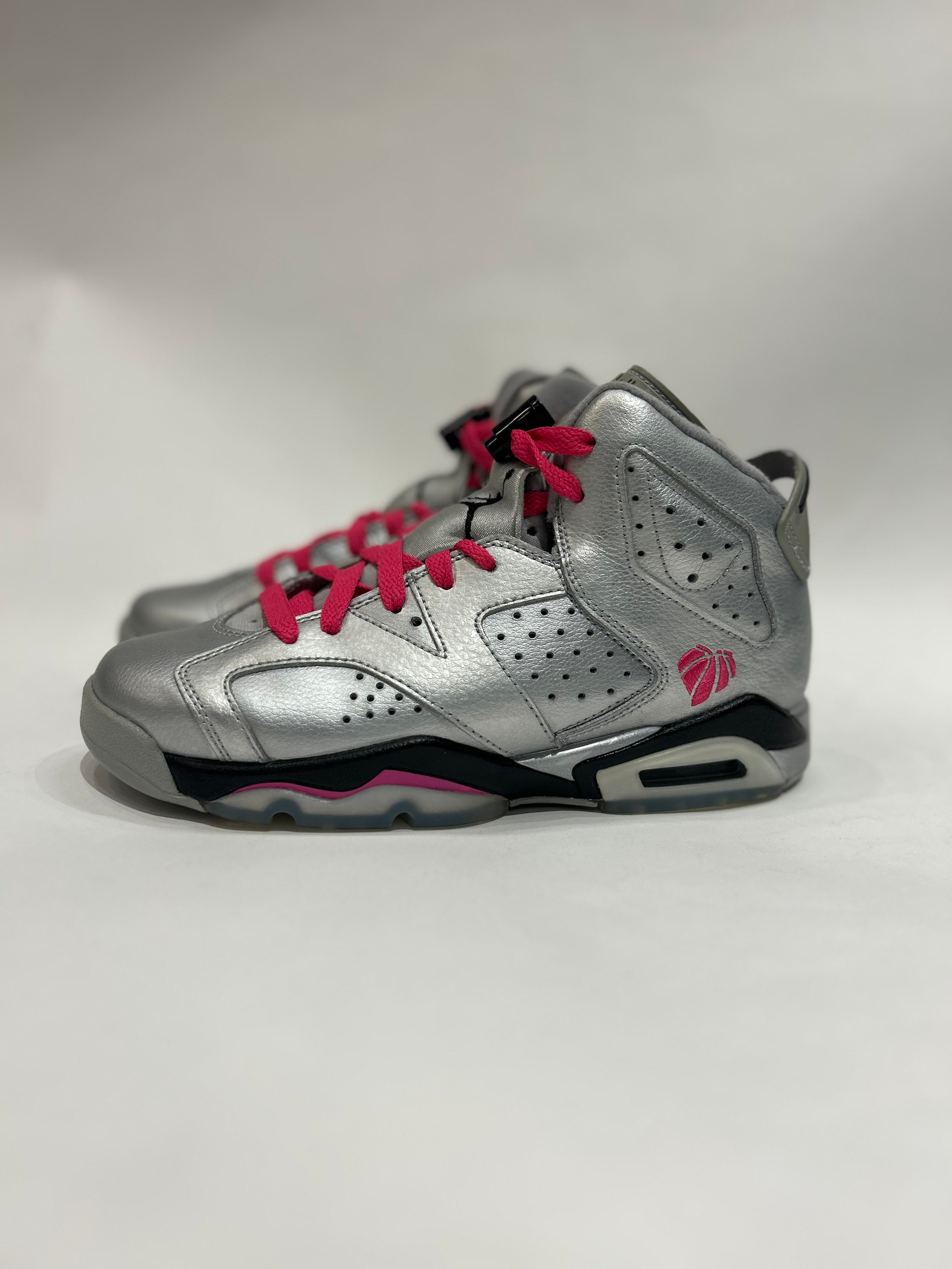 Air Jordan 6 Valentines Day Size 5y Gradeschool Shoes
