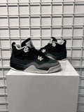 Air Jordan 4 Fear Size 5y Gradeschool Shoes