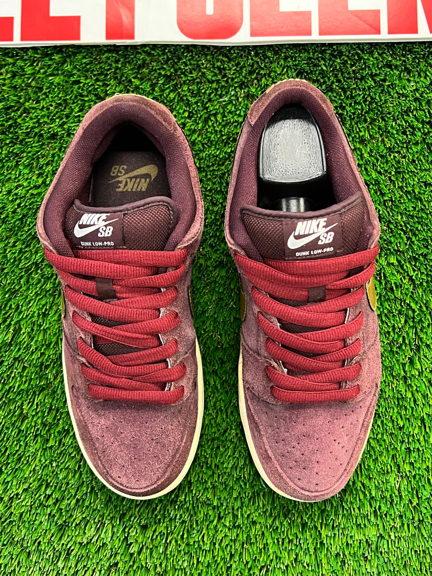 Men’s Nike SB Dunk Low UK Passport Pre-Owned Shoes No Box
