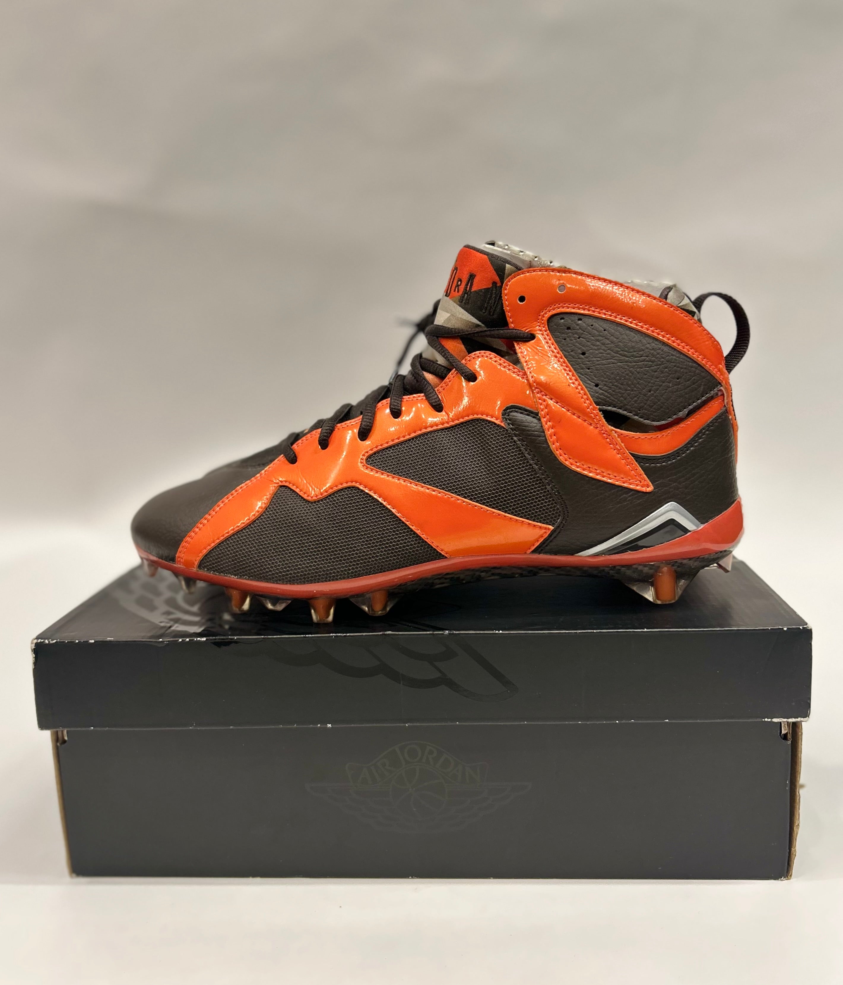 Air Jordan 7 PE Cleveland Browns #23 Joe Hayden Cleats Size 11.5 Men's Shoes
