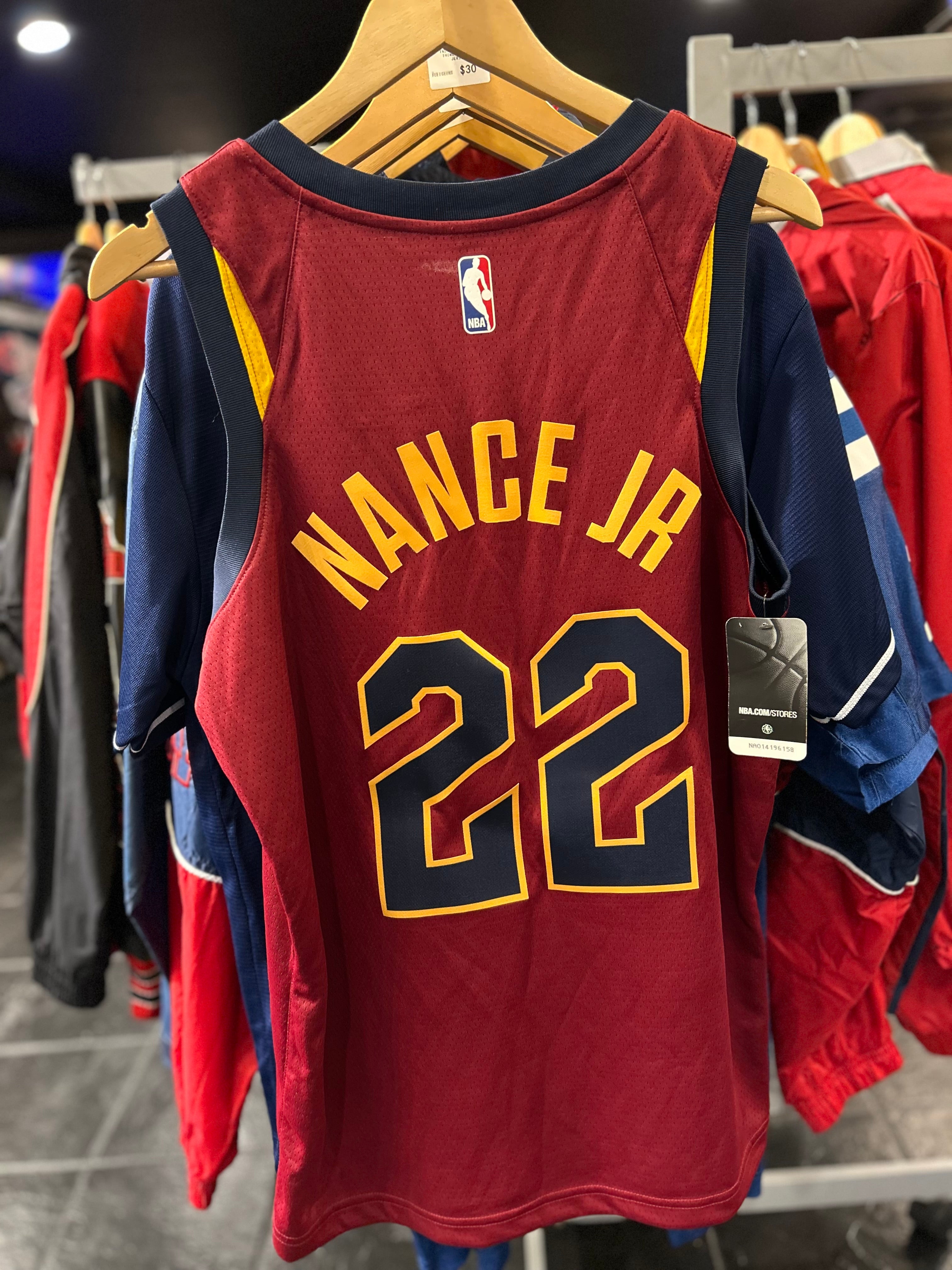 Nike NBA Cleveland Cavaliers Basketball #22 Jersey Size 44 Medium