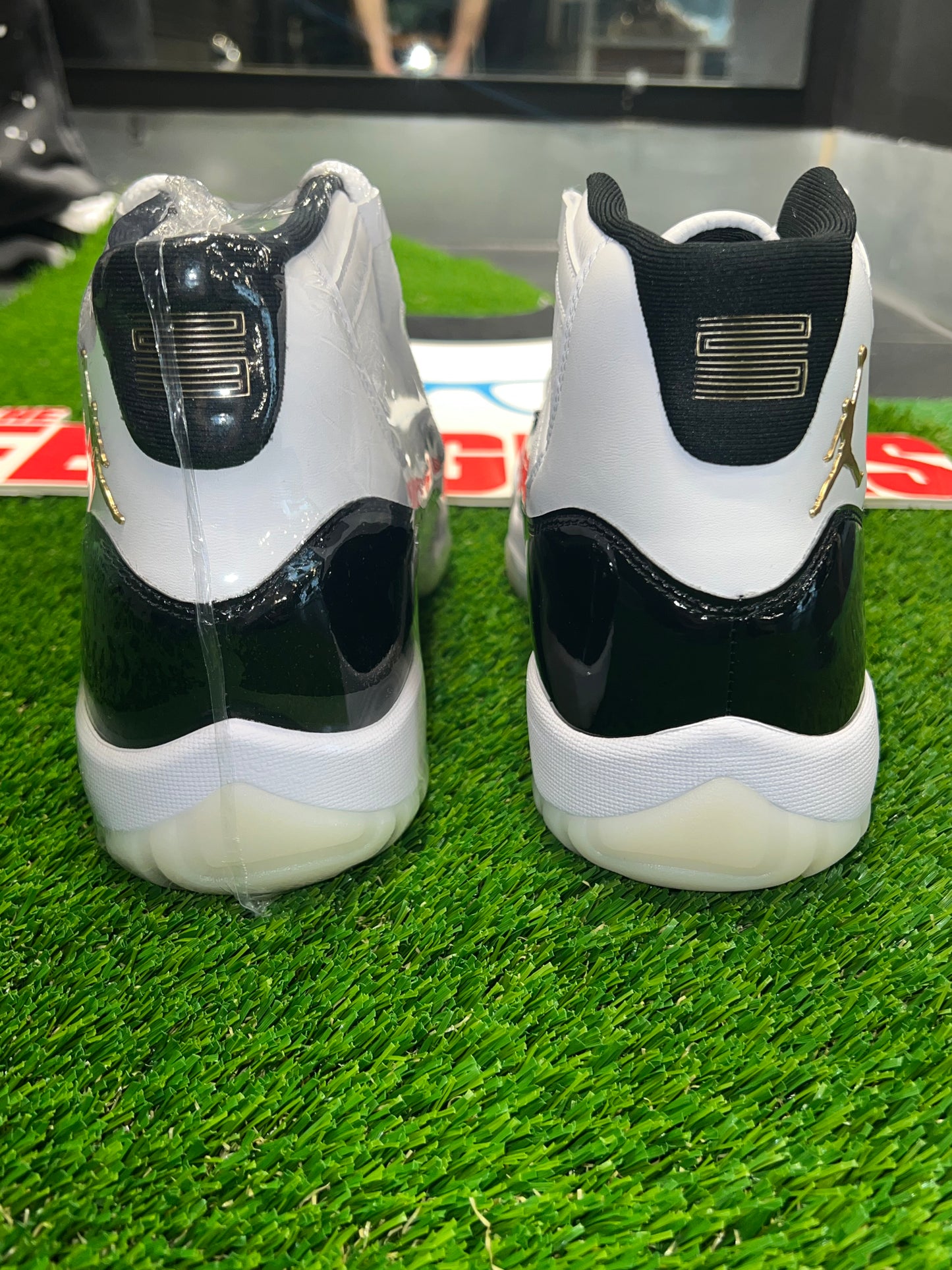 Men’s Air Jordan 11 Gratitude Brand New Shoes
