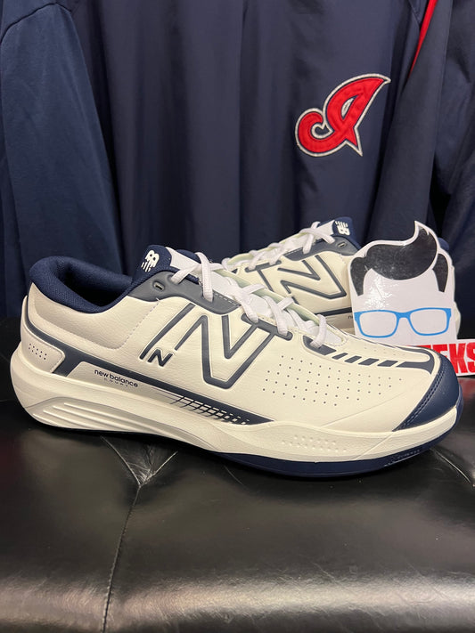 Men’s New Balance 696 Court Navy Size 13