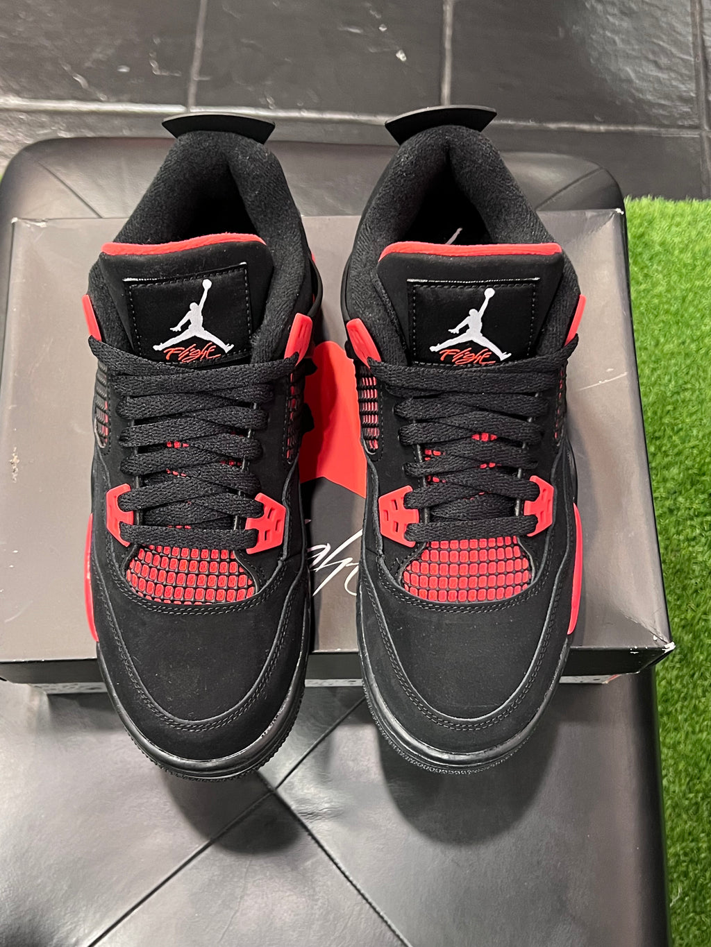 Gradeschool Air Jordan 4 Red Thunder Size 7